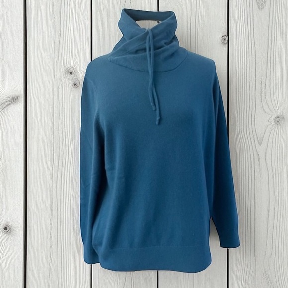 New! L.L.Bean Classic 2-PLY 100% Cashmere Funnel Neck Sweater Size LARGE - Picture 1 of 13